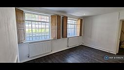 1 Bedroom Flat In Navarino Road, London, E8 (1 Bed) (#1156274)