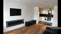 1 Bedroom Flat In Nags Head Road, Ponders End, Enfield, En3 (1 Bed) (#293813)
