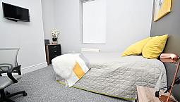 Huddersfield 4 Bed High Spec Hmo For Sale Immaculate Throughout Returns In Excess Of 30% Pa