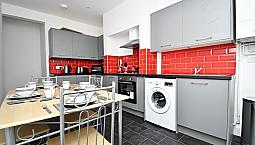 Lancaster City Centre Hmo Fully Let To Students Rental Income 27k. 40% + Pa Returns On Cash Invested