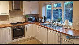 1 Bedroom In Caillard Road, Byfleet, Kt14 (#1134693)