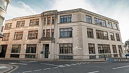 2 Bedroom Flat In Hounds Gate House, Nottingham, Ng1 (2 Bed) (#1175480)