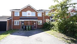 2 Double Bedroom House Close To Local Amenities, Schools And Upney Station. * Champness Road*