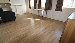 Ideally Located Superb Newly Refurbished 4 Bedroom 2 Bath Flat By Zone 3 Tube, Buses, Train & Park