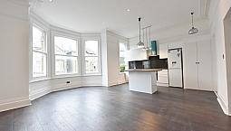 (Montrell Rd) Newly Refurbished 1St Floor  1Bed Apartment