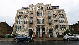Two Bedroom Flat In Stunning Grade 2 Listed Building - E13