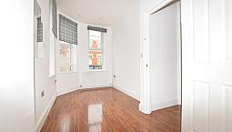 3 Bedroom Flat In Park Parade
