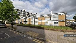 1 Bedroom Flat In Stockwell, London, Sw9 (1 Bed) (#1195760)