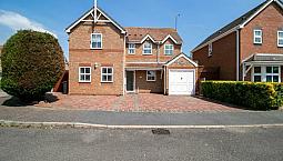 4 Bedroom House In Alexandra Road, Southend-on-sea