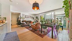 1 Bedroom Flat In Tyler Court, Trafalgar Place, Elephant & Castle Se17