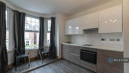 1 Bedroom Flat In Waldeck Road, Nottingham, Ng5 (1 Bed) (#1177381)