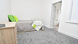 Superb 3 Bed Hmo In Stoke Immaculate Throughout Perfect For Students Net Returns 28.17% Pa