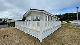 Luxury Park Home Lodge On The Coastline - Open All Year - Pet Friendly