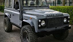 Land Rover Defender 90 