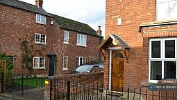 3 Bedroom House In The Croft, Headington, Oxford, Ox3 (3 Bed) (#1216080)