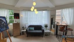 Studio Flat In Sloane Avenue Mansions, London , Sw3 (#1199004)