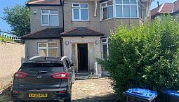 Nice Double Room In Neasden