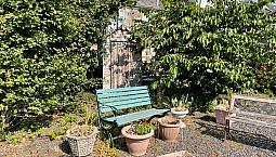 Largs, Main Door 2 Bedroom Flat 