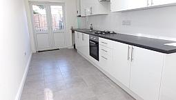 4 Bedroom, 4 Bathroom - Terraced House, East Ham E6