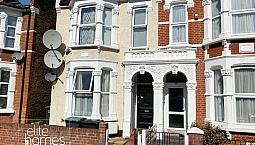 Newly Refurbished Two Double Bedroom Flat On The 'Harringay Ladder', N8.