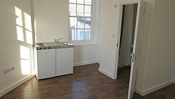 N15 - Large, Bright Studio In Vibrant Tottenham All Bills Included - Private Landlord