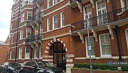 3 Bedroom Flat In Palace Mansions, London, W14 (3 Bed) (#1146426)
