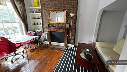 1 Bedroom Flat In Camden Street, London, Nw1 (1 Bed) (#1202908)