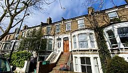 One Bed Room Flat Tufnell Park London Zone 2.  1650 Per Month