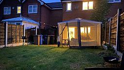 3 Bedroom House With Off Road Parking & Garden