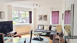 2 Bedroom Flat In Charlbert Court, London, Nw8 (2 Bed) (#1138303)