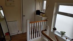 2 Bedroom Furnished  Flat In Osterley 