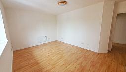 Newly Refurbished 1St Floor 1 Bed Flat To Let In Catford Just Off Verdant Lane.