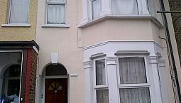 Big Double Room In Leyton, E10 7bb .. £690pcm Available Now+all Inclusive