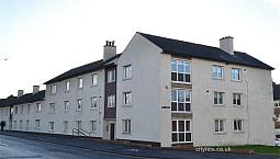  Three Bedroom Flat For Sale Offers Over £107,000