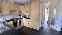 Emergency Accommodation In Birmingham - Jsa, Dss, Esa, Pip, Universal Credit Accepted