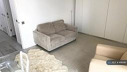 1 Bedroom Flat In Michigan Buildings, London, E14 (1 Bed) (#886381)