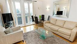 1 Bedroom Flat In Bailey House, London, Sw10