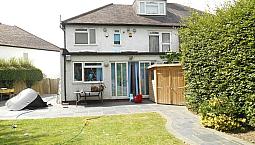 Superb Spacious Modern 5 Bedroom 2 Bathroom Semi With Drive Near Tube, Buses & Shops