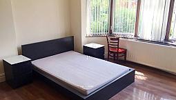 # Very Large Studio Flat In The Popular Area Of West Hampstead/Kilburn #
