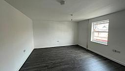 **Flat To Rent**Stratford Road**Newly Refurbished** Excellent Location*
