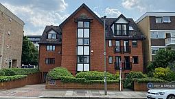 2 Bedroom Flat In Cambalt Road, London, Sw15 (2 Bed) (#1186879)