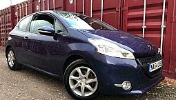 Peugeot 208 2014 1.2 Petrol Year Mot No Advisorys Cheap To Run And Insure £20 Road Tax Cheap Car ! 