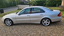 Mercedes-Benz, E Class, Saloon, 2005, Semi-Auto, 3222 (Cc), 4 Doors