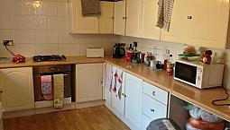 5 Bed Student Houses,No Fees, Close To Uni, Transport, City Centre, Hospital, Furnished