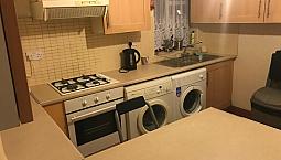 Four Bedrooms Flat To Let At Walthamstow Central Area E17 9Aa 