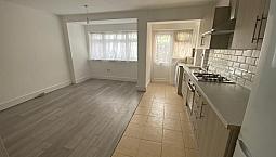 Spacious 5 Bed House In Upton Park Part Dss Welcome 