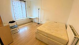 Hmo Licensed 3 Bedrooms Good Condition Flat In Poplar -- Company Let Allowed