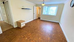 Excellent Condition Ground Floor Purpose Built Flat With Shared Garden And Garage In Chadwell Heath
