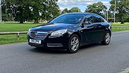 Vauxhall Insignia Exclusive Manual 2011(Black)1.8 Petrol