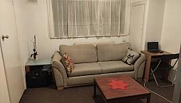 Lovely 1 Bedroom Flat For Rent. Separate Kitchen And Separate Bathroom. £950 Per Month